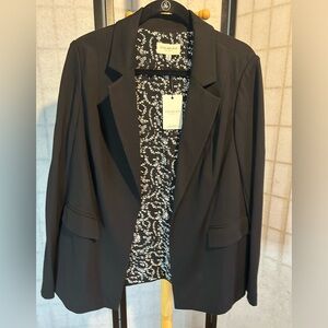 Skies Are Blue Black Women's Blazer